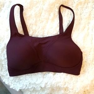 NWOT Lululemon Sports Bra